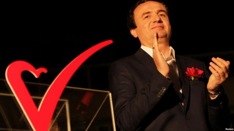 Albin Kurti rizgjidhet kryetari i Lëvizjes Vetëvendosje me 98.82% të votave