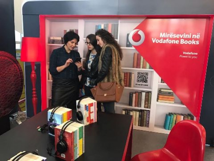 Risitë e Vodafone në Panairin e Librit [VIDEO]