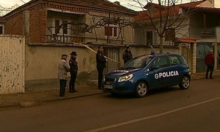 Vrasja në Korçë, nëna hetohet për braktisje të familjes