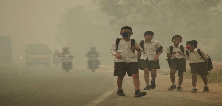 Alarmi i ndotjes, “UNICEF”: 300 mln fëmijë jetojnë në zona të rrezikshme