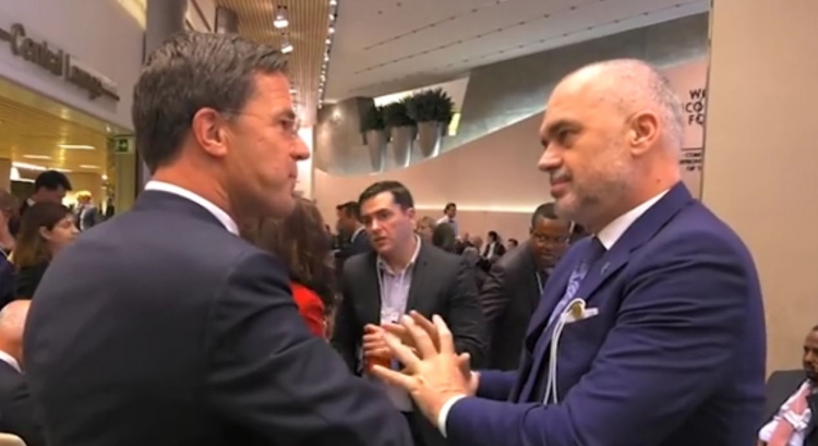 Davos, Rama takohet me kryeministrat kroat dhe holandez, diskutohet integrimi