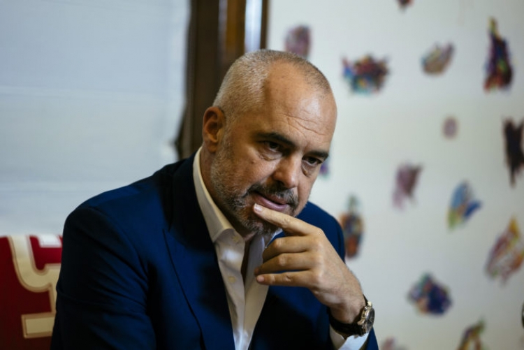 Eksponenti i LSI bën deklaratën e fortë, ''Shqipëria digjet kryeministri krihet e nuk kthehet''