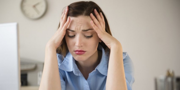 Stresi shkak për humbjen e kujtesës para se të bëheni 50 vjeç