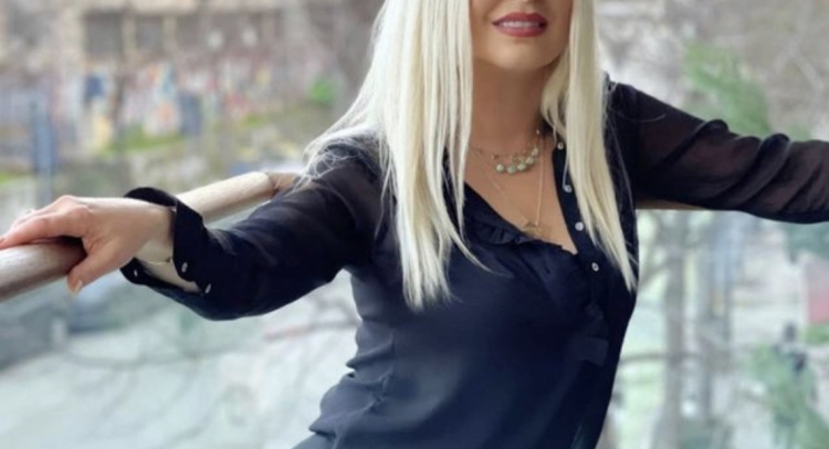 Këngëtarja e njohur heq dorë nga ‘Dancing with the stars’