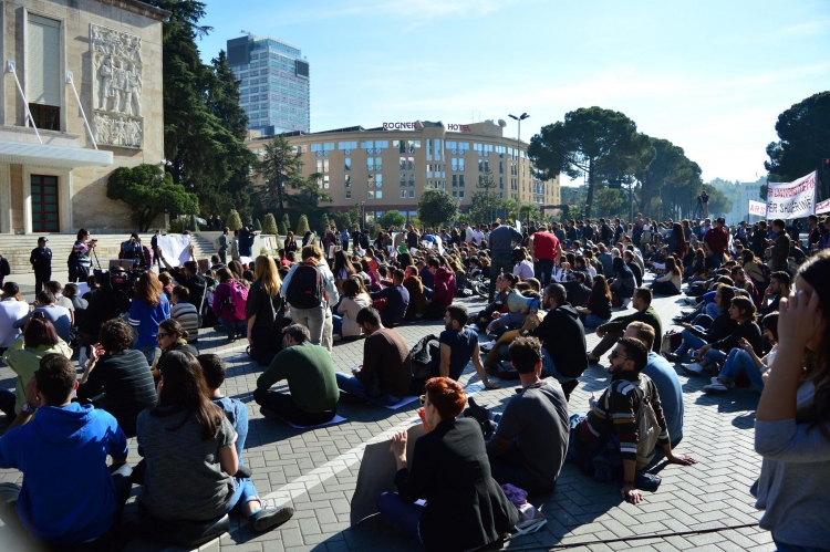 Çështja ''Xhisiela'', thirrje për protestë ditën e sotme para kryeministrisë: Ti japim fund sëbashku