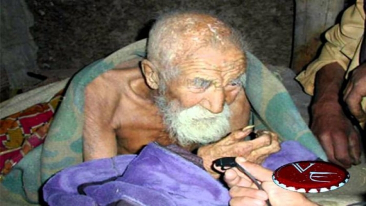 Njeriu më i vjetër në botë i ka tronditur të gjithë me sekretin e jetëgjatësisë. Zbulojeni!