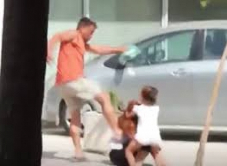 Elbasan, dhunoi fizikisht bashkëshorten duke i shkaktuar dëme të rënda në kokë, arrestohet shtetasi Saimir Nuredini 44-vjeç