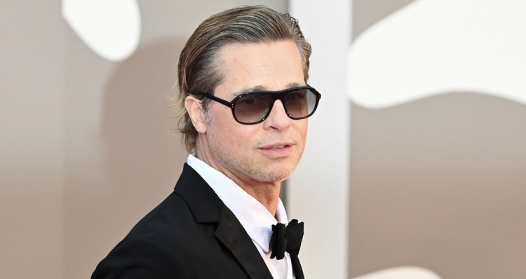 Pas dramës me Angelina Jolie, Brad Pitt po shoqërohet me ‘gruan më seksi në planet’