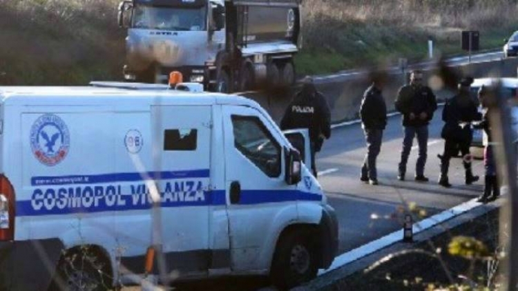 Të përgatitur në maksimum! Banda mafioze i hap zjarr policisë në tunel