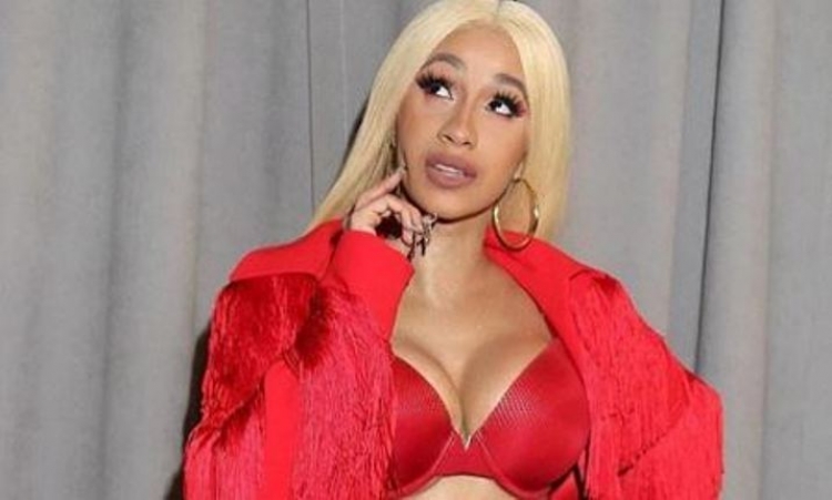 Ëndrrat e Cardi B për Krishtlindje janë thyer plotësisht pasi…[FOTO]