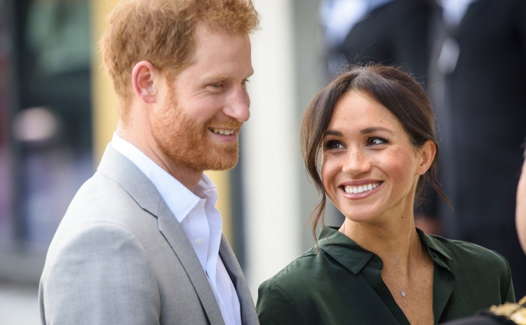 Meghan Markle dhe Prince Harry do të bëhen prindër, por shpërthejnë kritikat ndaj tyre [FOTO]