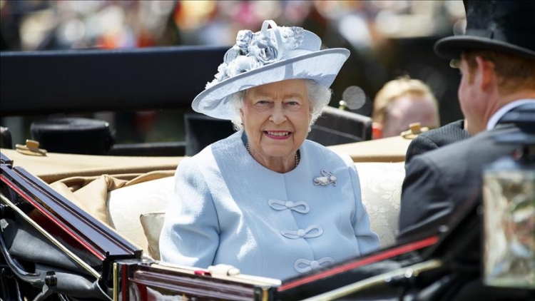 Mbretëresha Elizabeth II thërret mbledhje urgjente, pritet një njoftim i madh