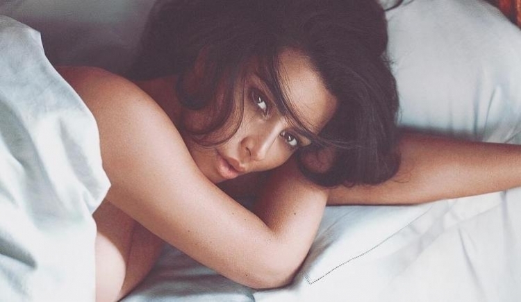 Tha që nuk do të bëjë më SELFIE për këtë arsye, por Kim Kardashian sapo ''tërboi'' rrjetin me këtë FOTO seksi