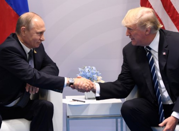 SHBA-Rusi, Trump fton Putin për një takim tek Shtëpia e Bardhë