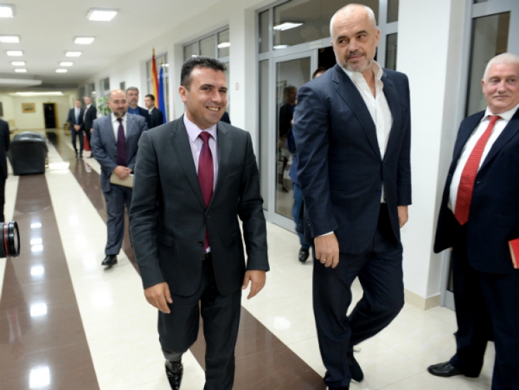 Zoran Zaev do të vizitojë Tiranën