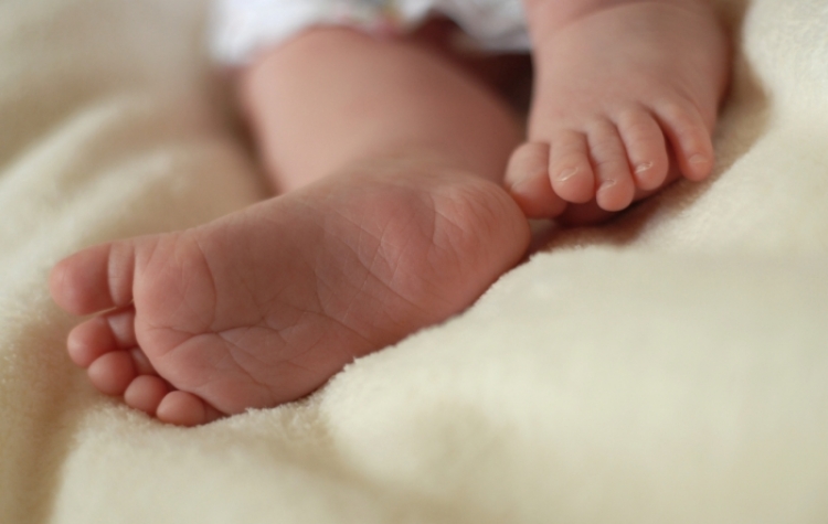 Ndërron jetë foshnja e sapolindur në spitalin e Tiranës