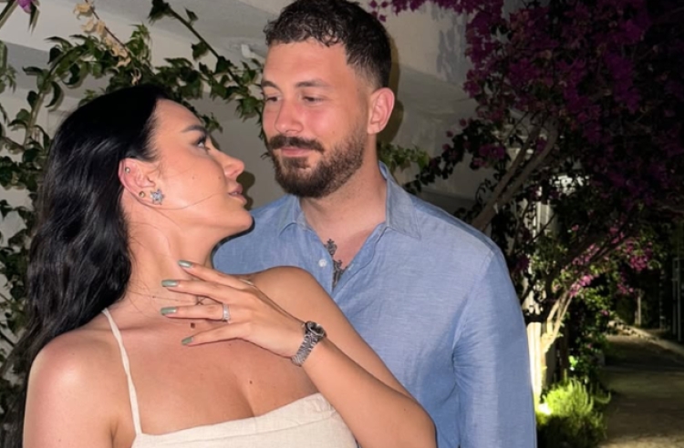 Bora Zemani do të bëhet sërish nënë?