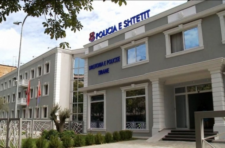 Tiranë, inskenoi pengmarrjen sepse kishte borxhe, policia procedon penalisht biznesmenin 41-vjeçar, Alfredo.K