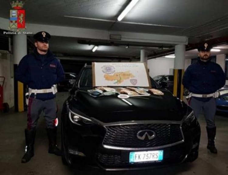 Itali, arrestohet kapoja shqiptar i bandës së kokainës nga Holanda, Ylli Seferi 46-vjeç dhe bashkëshortja e tij