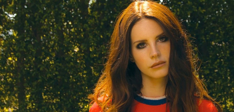 Alarmohet Lana Del Rey: Ndihem e përndjekur