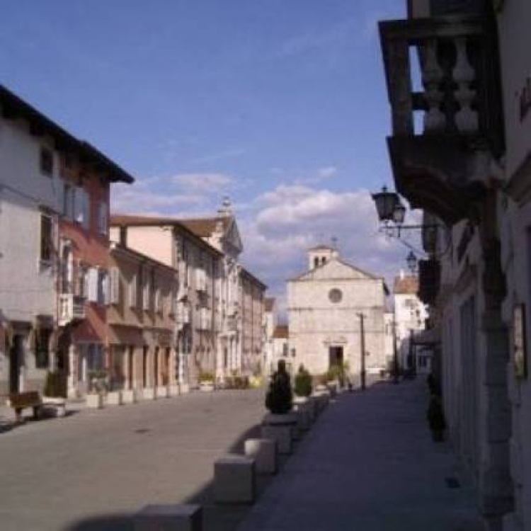 Itali, shqiptari vret gruan e qëllon me thikë pas sherrit