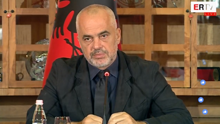 Edi Rama pushon live nga puna drejtorin e hipotekës