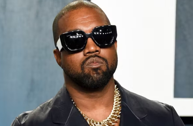 Kanye West bën gafë para koncertit në Tiranë, ngatërron Shqipërinë me Turqinë në njoftimin për eventin