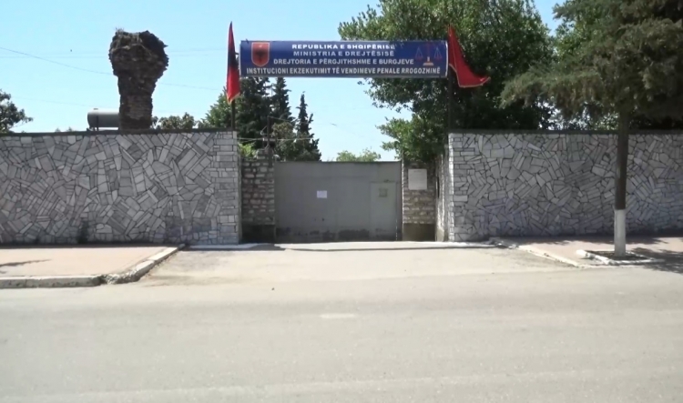 Akuzat për korrupsion, pezullohet nga detyra drejtori i burgut të Rrogozhinës
