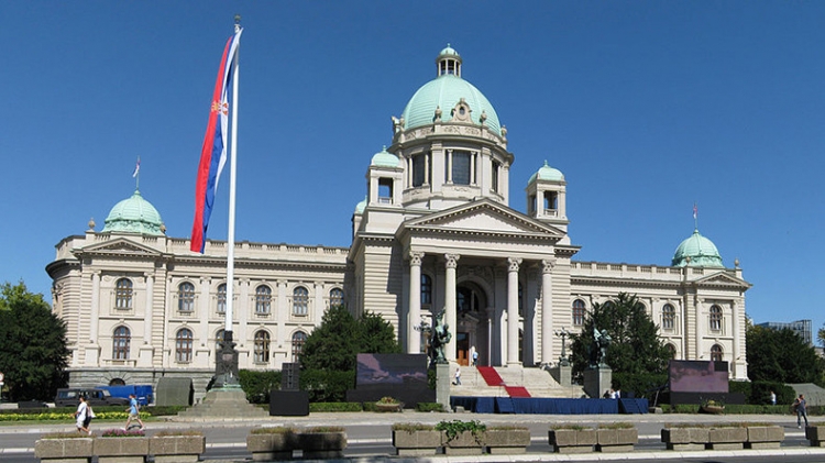 Serbia 'fut në lojë' debatin publik për pavarësinë e Kosovës