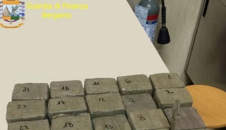 Itali, arrestohet grupi i trafikantëve shqiptaro-marokenë, kapen 300 kilogramë marijuanë