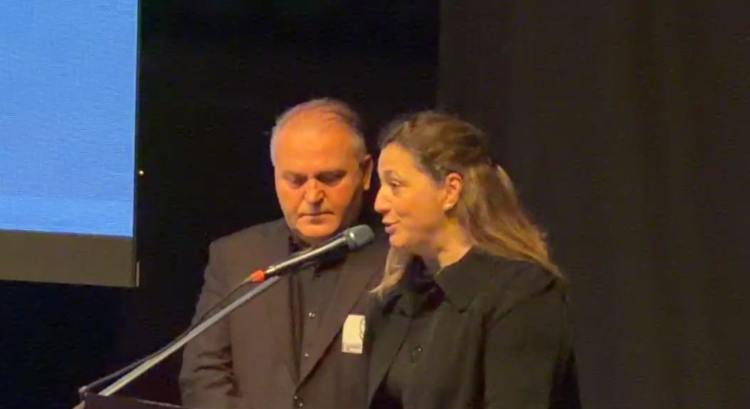 E përlotur, motra zbulon amanetin e Shpat Kasapit në ceremoninë mortore: Do e kryej unë!