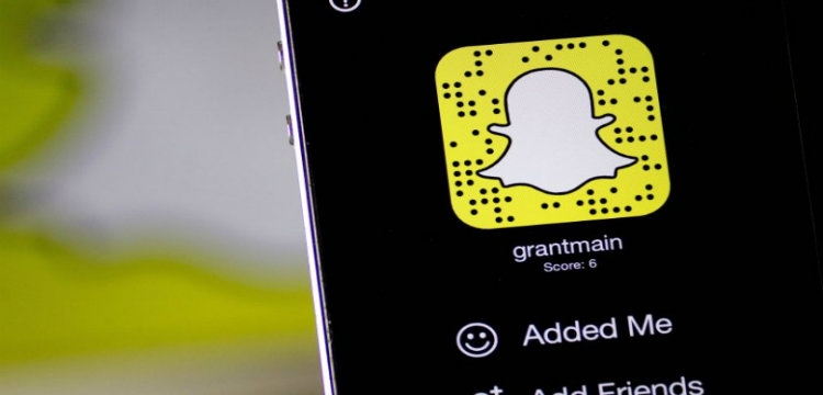 Snapchat blen kompaninë e ikonave komike për 100 milion dollarë