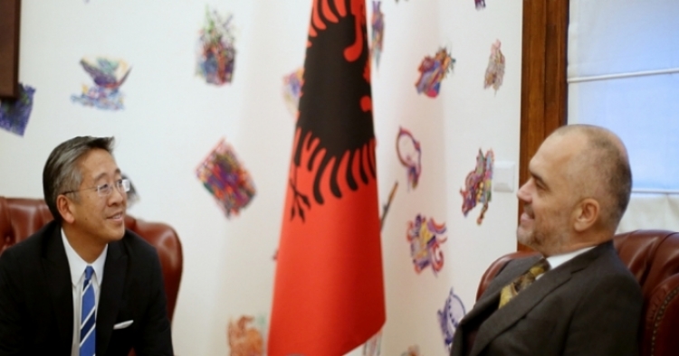 Pas takimit Marku-Xhafaj, ambasadori Donald Lu vizitë në zyrën e kryeministrit Rama