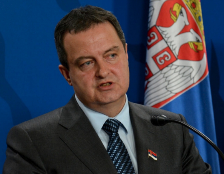 Ministri serb kritik ndaj Brukselit: Nuk lëshojmë pe për Kosovën