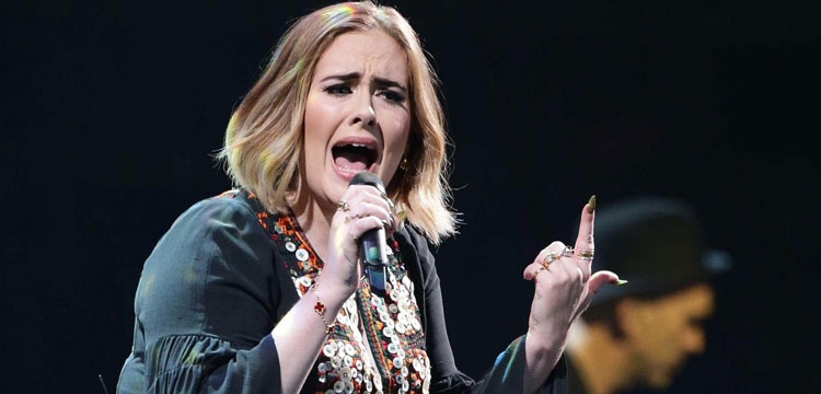 Adele refuzon të bëhet si Michael Jackson dhe Justin Timberlake!