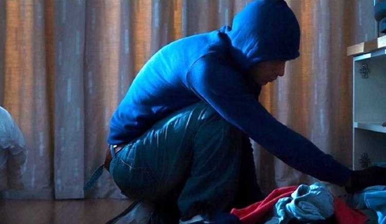 Kapet duke vjedhur për të tretën herë të njëjtën shtëpi, hajduti në Korçë