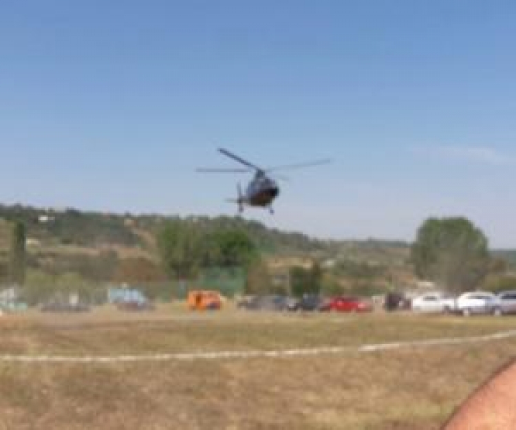 Do merrte nuse, por rrëzohet helikopteri në Korçë [FOTO]