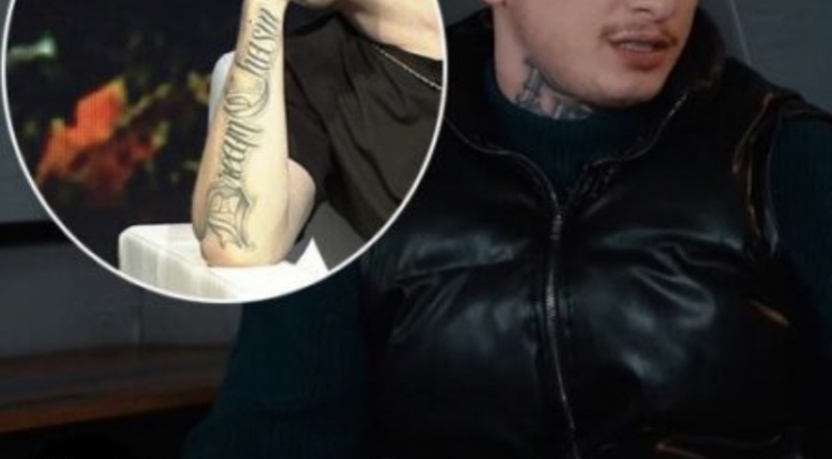 ‘S’bëj më tatuazhe’/ Reperi i famshëm shqiptar bën deklaratën e papritur: ‘Jam penduar te Allahu’
