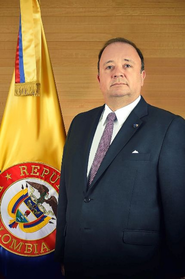Ministri i Mbrojtjes Kolumbiane: “Ushtria e Kolumbisë kishte raportuar për një operacion të përbashkët me agjencitë ndërkombëtare per kapjen e 613 kilogramë kokainë të bandës kriminale “Gulf klan”