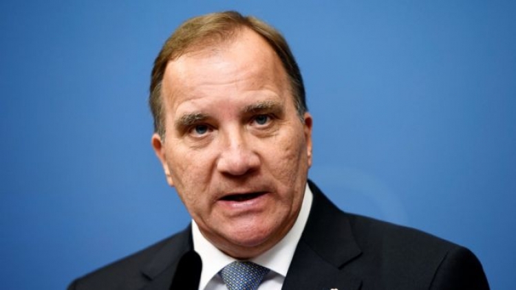Parlamenti 'rrëzon' kryeministrin suedez