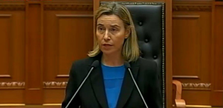 Mogherini në Kuvend: Silleni Shqipërinë në BE, ia keni detyrim qytetarëve