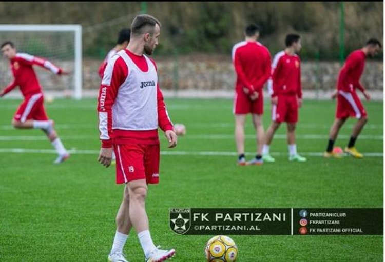 Dy lojtarë të dëmtuar në miqësoren me Dinamon e Zagrebit, klubi shpjegon situatën