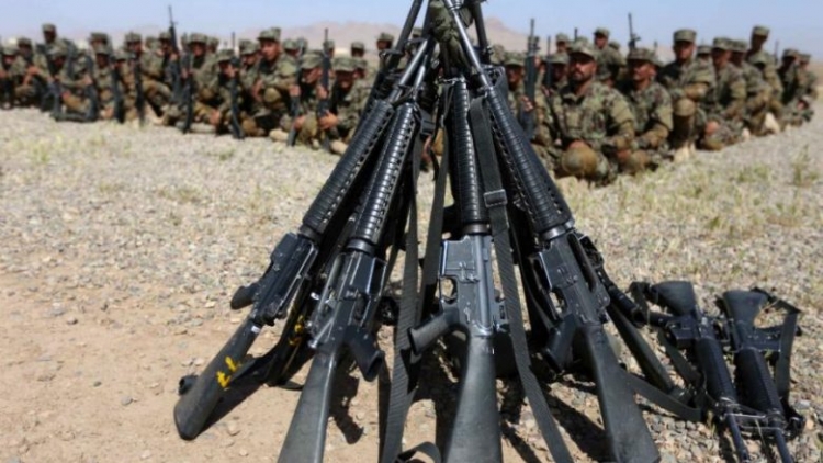 SHBA 'armatos' Shqipërinë