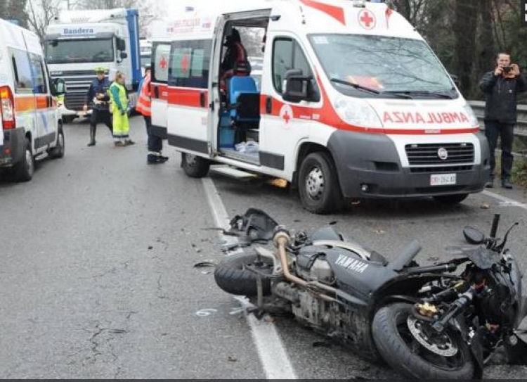 Aksident në autostradën Laç-Tiranë, vdes 50 vjeçari