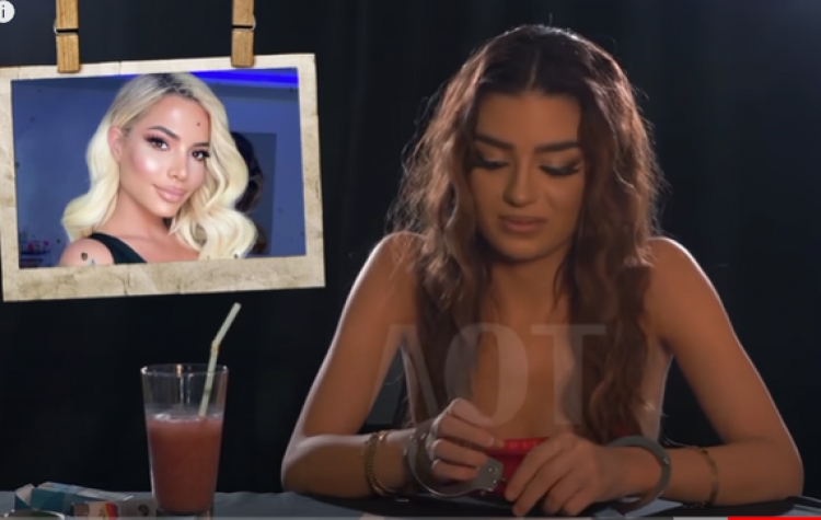 Sara 'SHPËRTHEN' ndaj Sindit, pasi kjo e fundit nuk donte te fliste për të në emision: 'Na e shpifët ...'