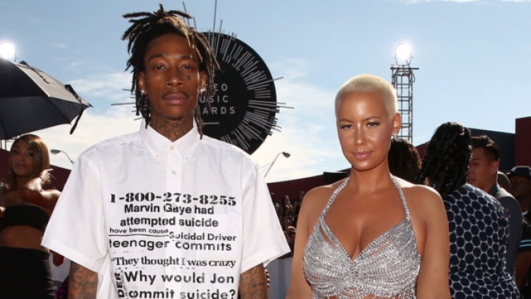 Amber Rose e çmendur pas Wiz Khalifa, dëshiron përsëri fëmijë me të