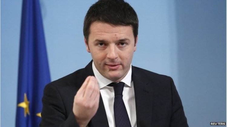 Humbet thellë referendumin, Matteo Renzi jep dorëheqjen