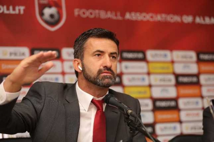 Trajneri i kombëtares me dorë të hekurt për ata që refuzuan Shqipërinë, flet edhe për Ansi Agollin