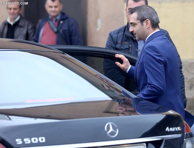 Hetohet shoferi i Tahirit, kontroll pasurive dhe llogarive të tij bankare