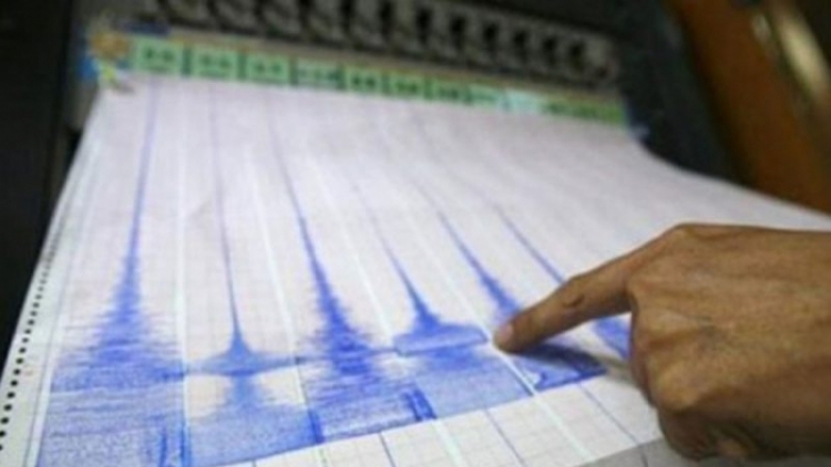 Tërmet i fuqishëm në Tiranë me magnitudë 5.2 ballë të shkallës Rihter, epiqendra ishte 31 kilometër në veriperëndim të kryeqytetit